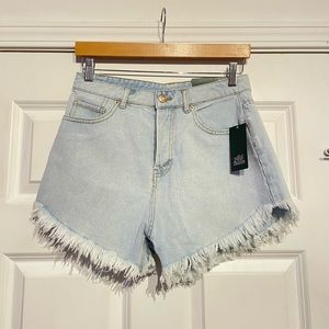 High waist denim shorts size 28